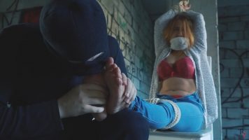 “Silence Really Suits for you” – New Ameliya’s Capture in an Abandoned House, Tickling and Foot Worship