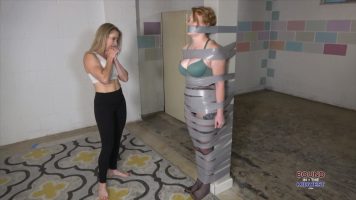 Izzabella Robbins – Izzie Taped To a Post (Bound In The Midwest)