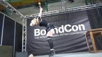 Lil Missy UK – Hot Leggy Blonde Strict Strappado Stretch Demonstration (Hunters Lair)