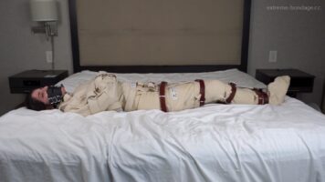 Arielle Lane – Full Body Immersion Therapy