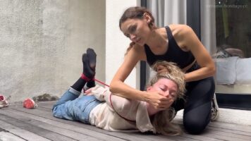 Lia – Breath Play in Hogtie