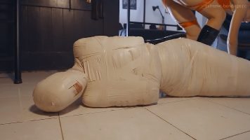 Ellie & Sangini – Human Toy