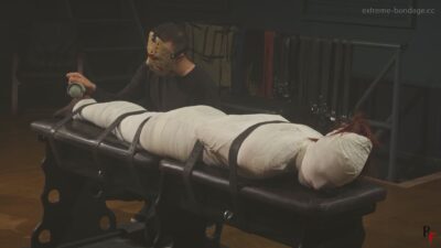 Daria – Complete Bandage Mummification with Barefoot Tickling