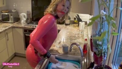 Lucy Lauren – Latex Domestic Slave: Gagged, Restrained & Dripping Everywhere
