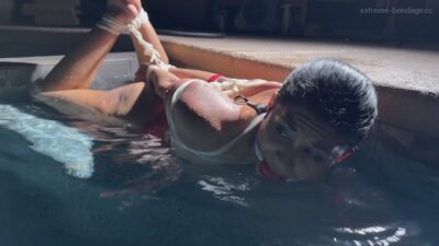 Calisa Bliss & Tilly McReese – No Lifeguard on Duty